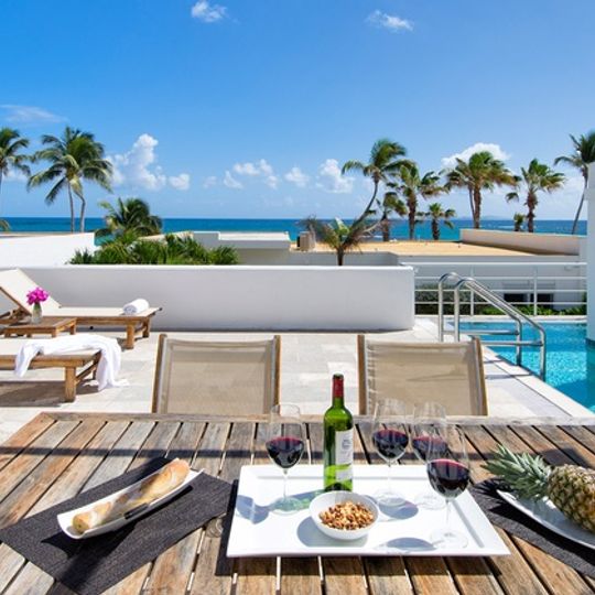 Coral Beach Club