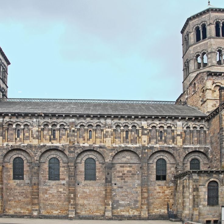 Abbatiale Saint-Austremoine