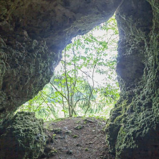 Höhle beim Felslindl