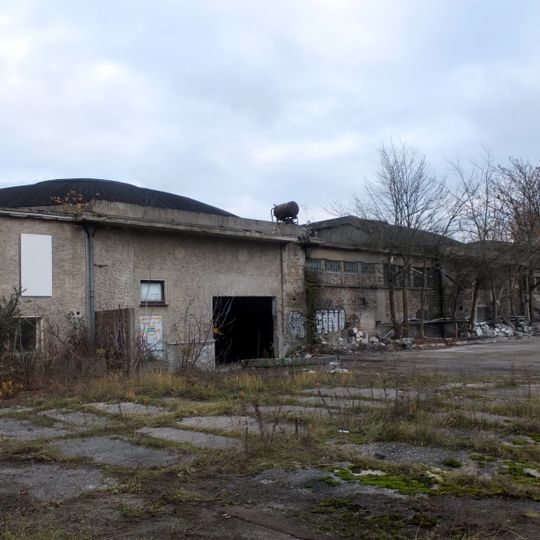 Flugzeughallen der ehemaligen Fliegerstation Berlin-Friedrichsfelde