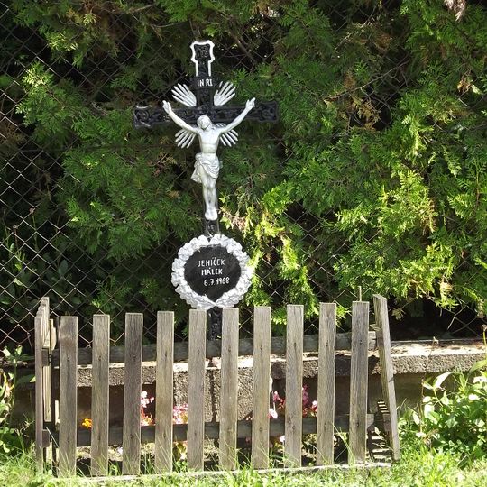 Kříž Jeníčkovi Málkovi