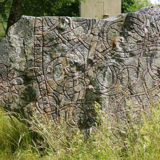 Uppland Runic Inscription 604