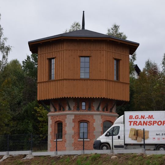 Kolejowa wieża ciśnień w Miechucinie