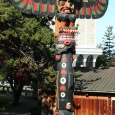 Kwakwaka'wakw Honouring Pole, 1999