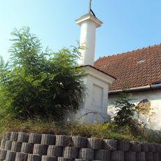 Kříž v ulici 9. května ve Veverské Bítýšce