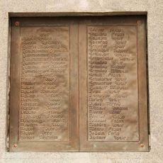 Pamětní desky v Červené Vodě na hřbitovní bráně