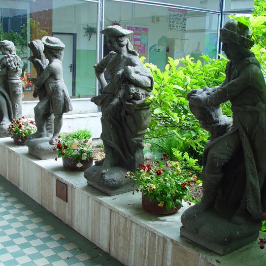 Alegorické sochy Jaro, Léto, Podzim, Zima