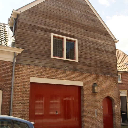 Vissersdijk 6, Woudrichem