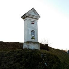 Výklenková kaple jihovýchodně od Olbramovic