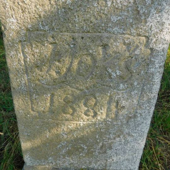 Kříž na okraji Petrovic směrem na Štoky