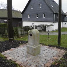 Kgl.-sächs. Postmeilenstein Thierfeld