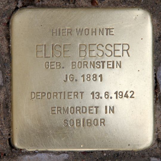 Stolperstein en memoria de Elise Besser