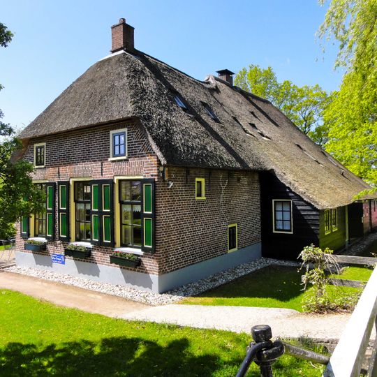 Dwarsgracht 33,  8355CV  Giethoorn