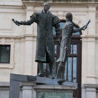 Statue de Guillaume le Taciturne et Philippe de Marnix