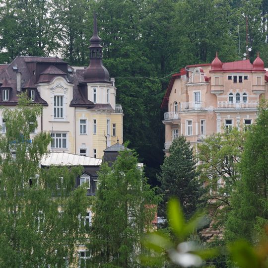 Hotel Balmoral and Osborne