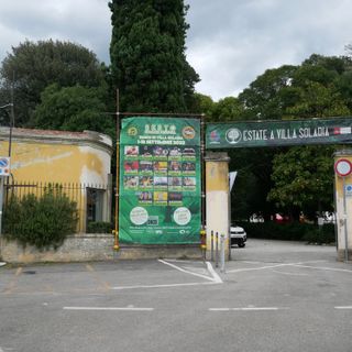 Villa Solaria park