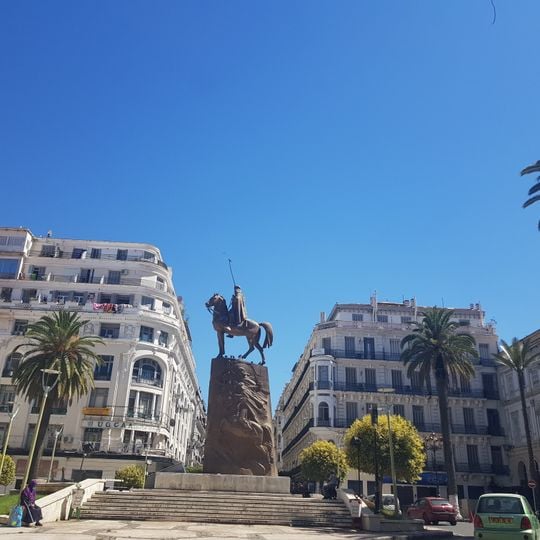 Emir Abdelkader Square