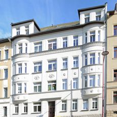 Mietshaus in geschlossener Bebauung Limbacher Straße 59