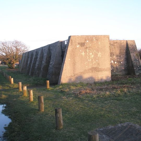 World War II Heavy Anti-aircraft gunsite at Sinah Common, 570m south east of Sinah Farm