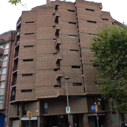 Building in carrer de Nicaragua 97-99