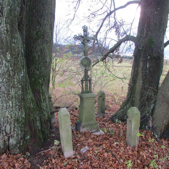 Kříž jižně od Bělé směrem na Polesí