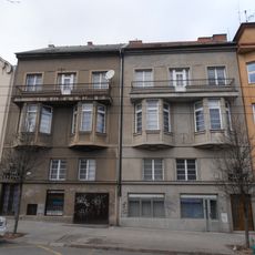 Slovanské náměstí 8 a 8a