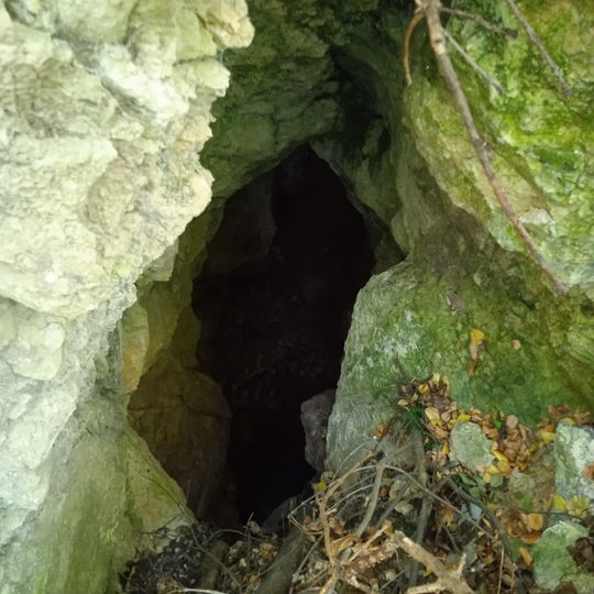 Fazekas-hegyi Cave