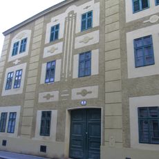 Velká Mikulášská 9