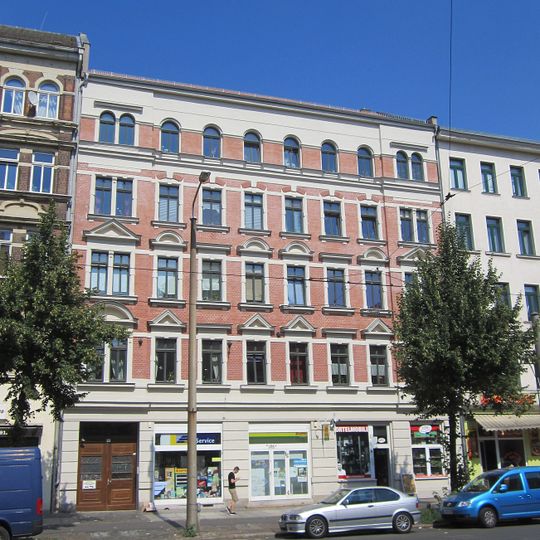Mietshaus Dresdner Straße 65