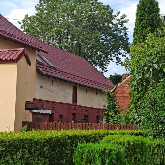 Spichrz z XIX w. przy ulicy Wolności nr 55 w Lubrzy