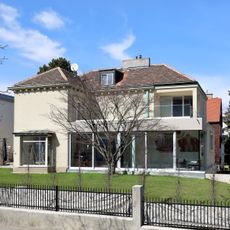 Wohnhaus Kramreiter und Einfriedung