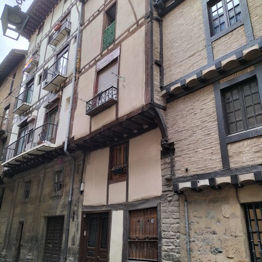 Casa Herrería 37