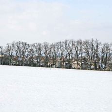 Lipová alej ve Žlebech