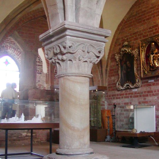 Skrzydło klasztorne z kapitularzem