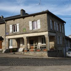 Maison à arcades, 3 Place de la victoire Beaumont-en-Argonne