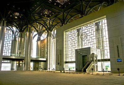 Interior 3