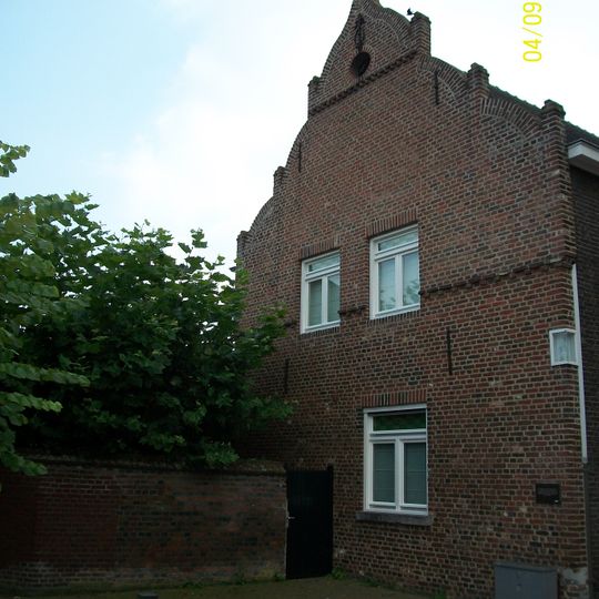 Biest 110, Weert