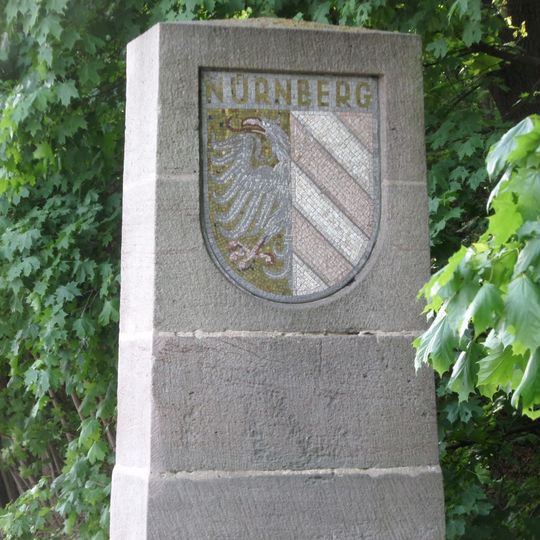 Boundary stone Erlenstegenstraße