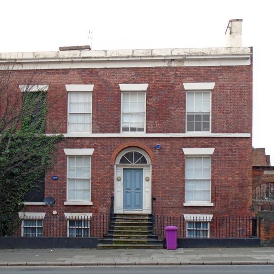 33, Upper Parliament Street