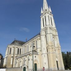Basilique Notre-Dame du Chêne