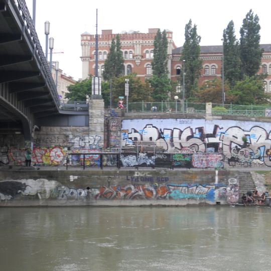 Donaukanalregulierung und -verbauung