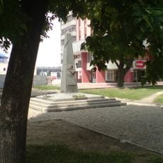 Lazarenki Garden Square