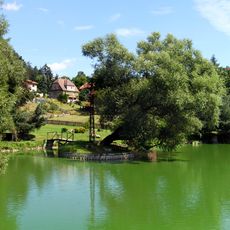 Lávka na ostrov v Kovářském rybníce