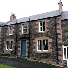 4 Bowmont Terrace, Town Yetholm