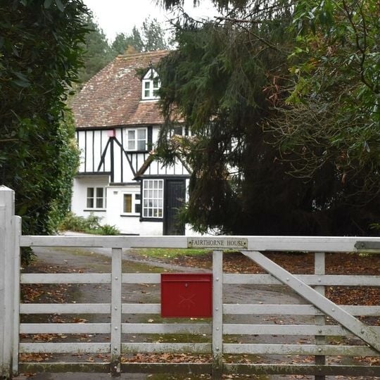 Fairthorne House