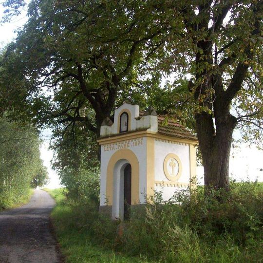 Kaple severovýchodně od Porešína