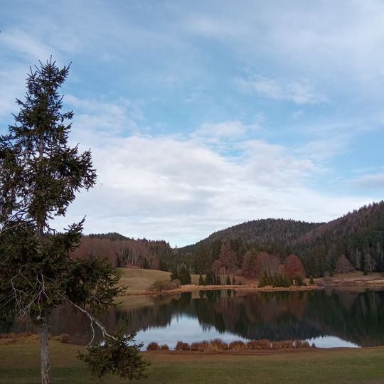Le Lac Genin