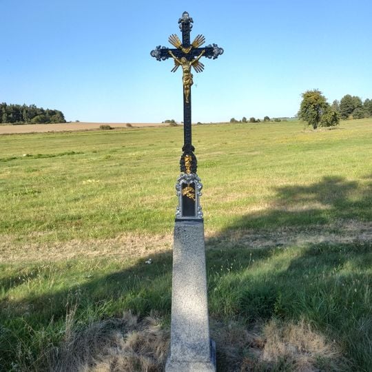 Kříž východně od Semněvic