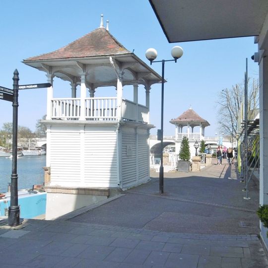 Southerly Of Two Pavilions To The Rear Of Nos 3 And 5 Thames Street