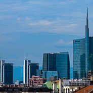 Torri e grattacieli moderni di Milano
